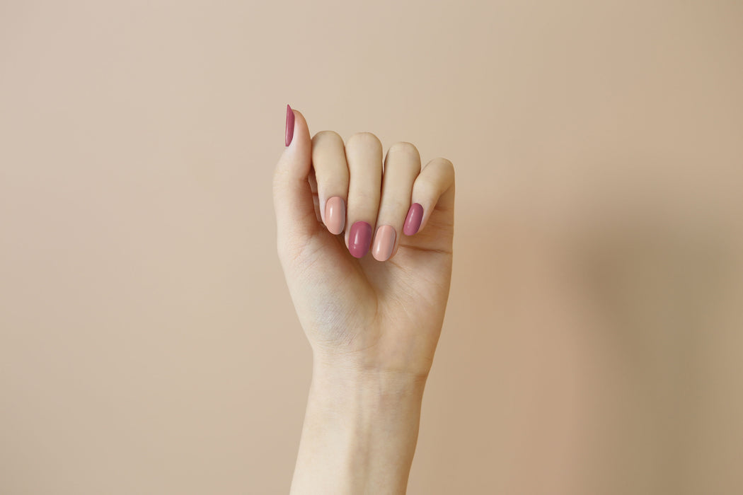 [벨라넬라] 손톱이 숨쉬는 초간편네일 붙이는스티커 매니큐어 - 버건디 핑크믹스